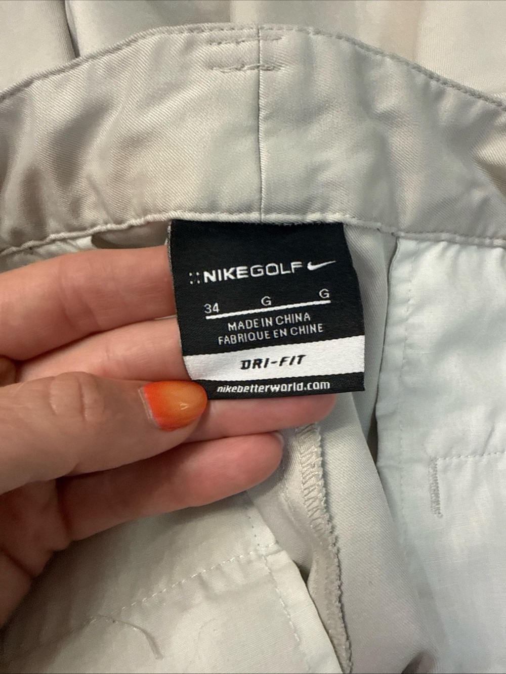 Nike Men's Beige Golf Shorts - Picture 4 of 7